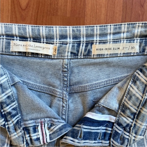 Pilcro highrise striped jeans - Picture 8 of 11